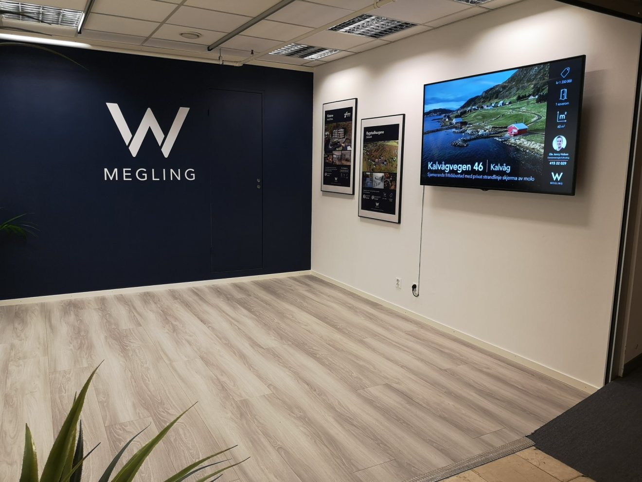 Public Display Total Data